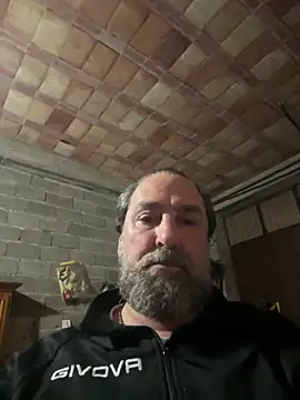 Snapshot of ros217 chatting on March 21, 2026, 8:56 pm ros217 online show from March 21, 2026, 8:56 pm