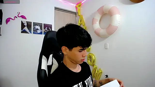 Tayson Rivers online show from September 12, 2025, 12:22 am