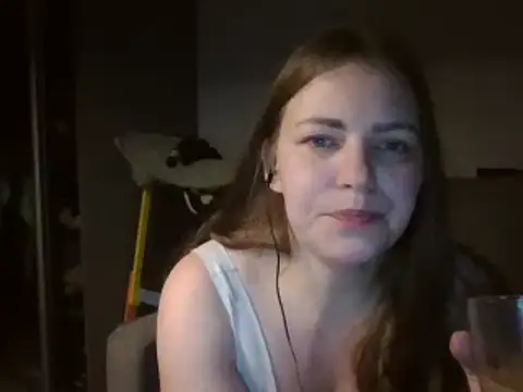 AnnaDiamond1 online show from February 20, 2025, 10:48 pm