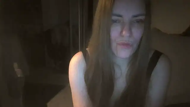 AnnaDiamond1 online show from October 2, 2025, 10:28 pm