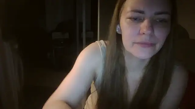 AnnaDiamond1 online show from November 24, 2025, 11:48 pm