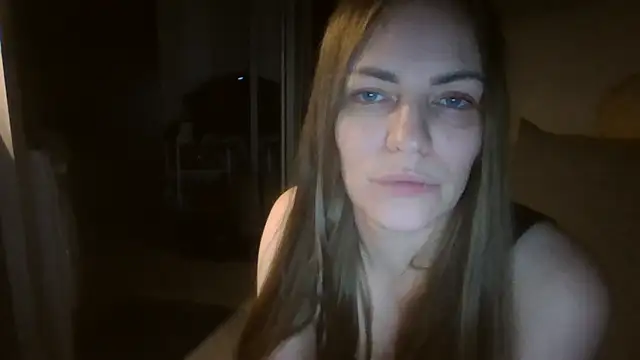 AnnaDiamond1 online show from December 16, 2025, 11:32 pm