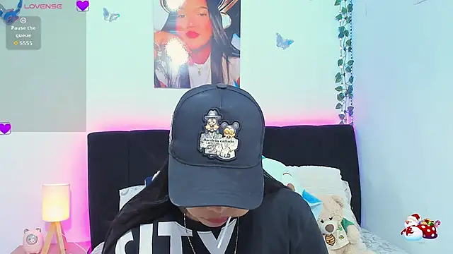 sara mendez2 online show from February 14, 2026, 11:12 pm