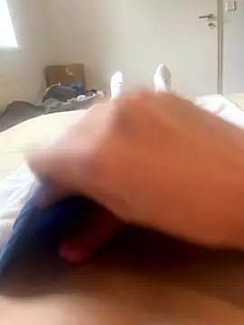 Snapshot of Nio-5 chatting on October 20, 2025, 3:23 pm Nio-5 online show from October 20, 2025, 3:23 pm