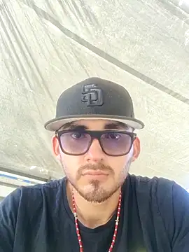kevinsito1 online show from July 31, 2026, 8:08 pm