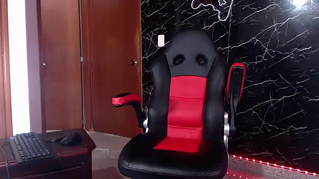 Snapshot of maty_hardx chatting on January 27, 2025, 4:43 pm maty hardx online show from January 27, 2025, 4:43 pm