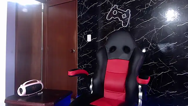 Snapshot of maty_hardx chatting on February 7, 2025, 1:43 pm maty hardx online show from February 7, 2025, 1:43 pm