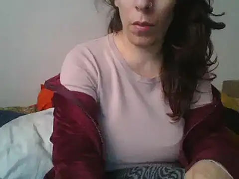 hairygirl80 online show from December 2, 2024, 1:13 pm