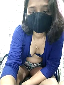 Snapshot of Kashish_18 chatting on December 26, 2024, 7:03 am Kashish 18 online show from December 26, 2024, 7:03 am