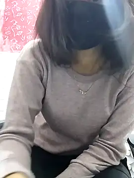 Snapshot of Kashish_18 chatting on January 8, 2025, 6:09 am Kashish 18 online show from January 8, 2025, 6:09 am