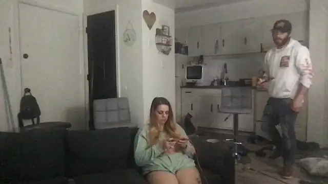 SpunCandy online show from April 12, 2026, 9:36 am