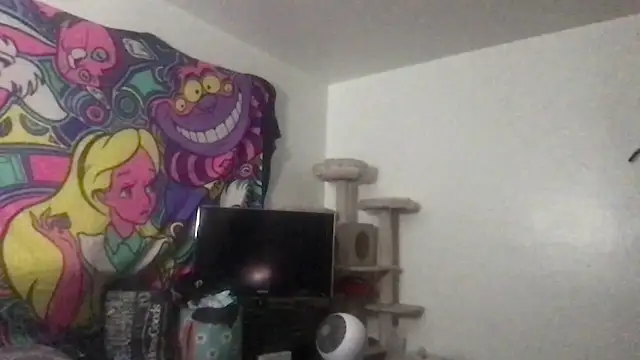 Snapshot of SpunCandy chatting on May 27, 2026, 8:50 pm SpunCandy online show from May 27, 2026, 8:50 pm