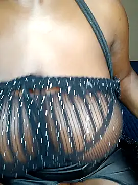 BlackJaguar30 online show from September 19, 2025, 2:13 am