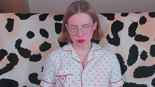 Snapshot of VeronikaKissuchi chatting on December 22, 2024, 4:17 am VeronikaKissuchi online show from December 22, 2024, 4:17 am