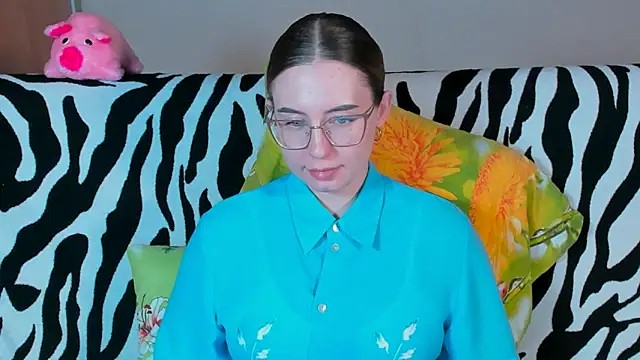 Snapshot of VeronikaKissuchi chatting on February 27, 2025, 3:14 am VeronikaKissuchi online show from February 27, 2025, 3:14 am