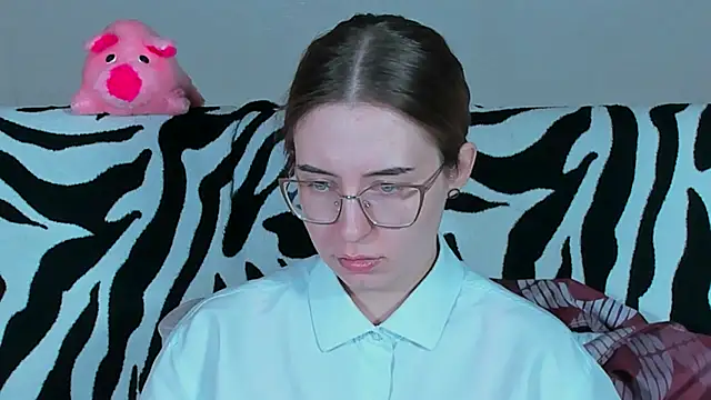 Snapshot of VeronikaKissuchi chatting on March 6, 2025, 3:13 am VeronikaKissuchi online show from March 6, 2025, 3:13 am