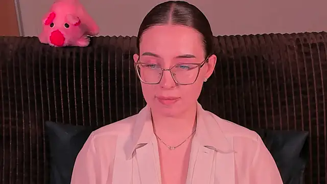 Snapshot of VeronikaKissuchi chatting on March 13, 2025, 1:21 am VeronikaKissuchi online show from March 13, 2025, 1:21 am