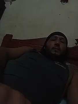 Snapshot of markikijr21 chatting on January 14, 2026, 9:37 am markikijr21 online show from January 14, 2026, 9:37 am