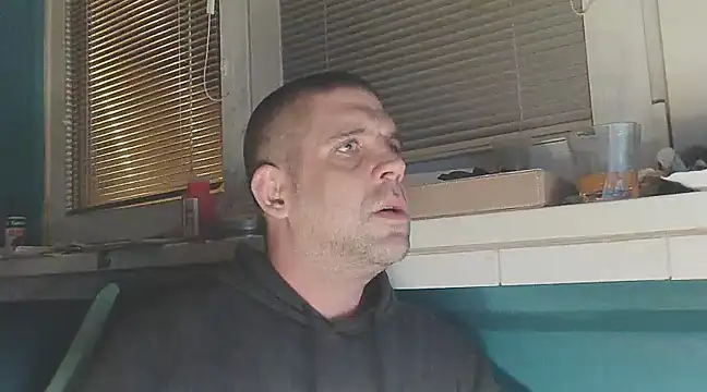 YouWantMe666 online show from February 19, 2025, 10:53 pm