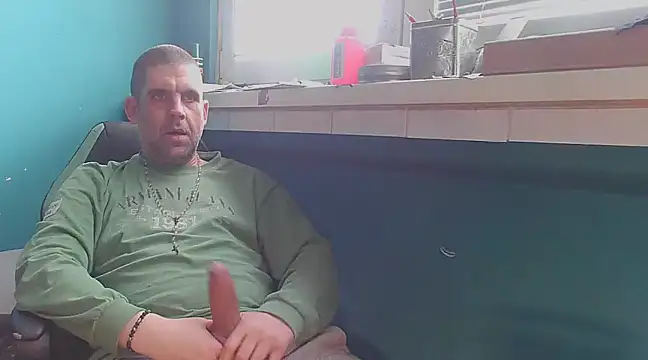 YouWantMe666 online show from February 21, 2025, 8:18 am