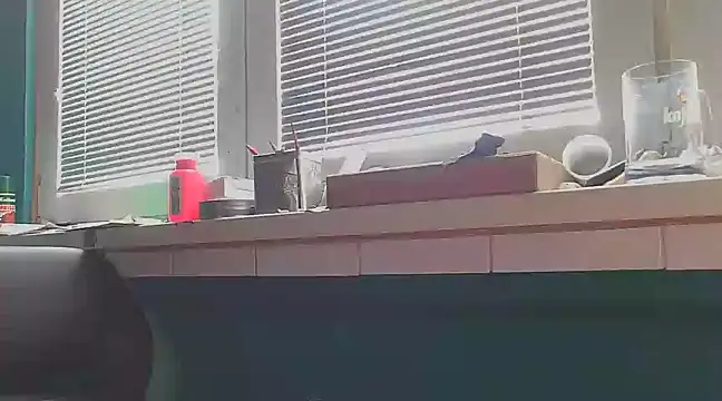 YouWantMe666 online show from February 21, 2025, 11:22 am