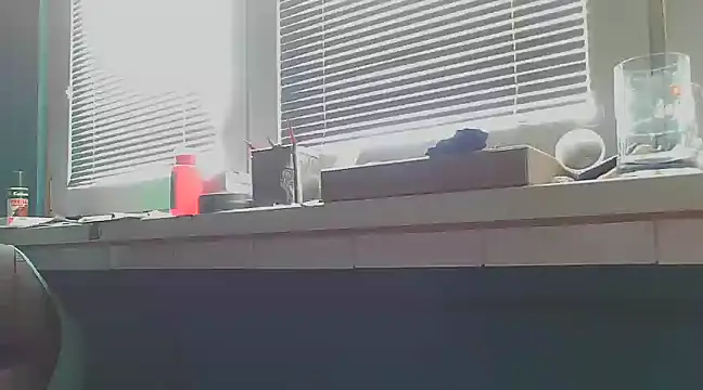 YouWantMe666 online show from February 21, 2025, 2:27 pm