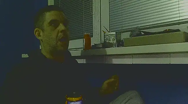 YouWantMe666 online show from February 25, 2025, 1:20 am