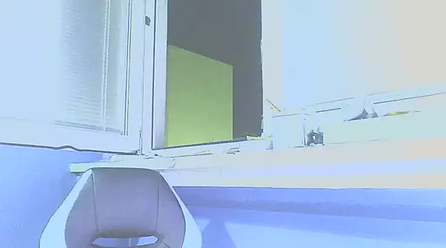 YouWantMe666 online show from February 26, 2025, 5:50 pm