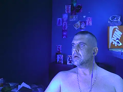 YouWantMe666 online show from September 10, 2025, 3:12 pm