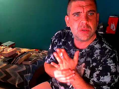 YouWantMe666 online show from September 13, 2025, 6:29 pm