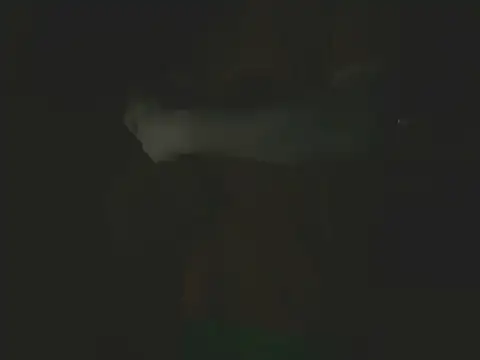 YouWantMe666 online show from October 9, 2025, 6:39 pm