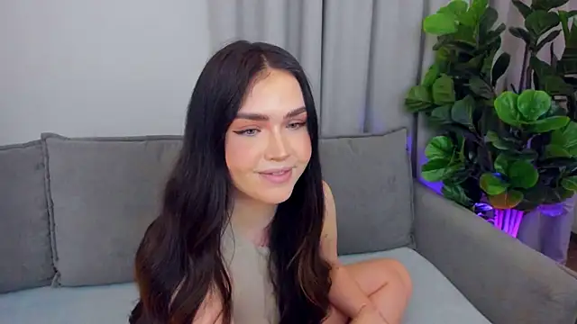 Snapshot of sexyangeloux chatting on April 28, 2026, 9:09 pm sexyangeloux online show from April 28, 2026, 9:09 pm