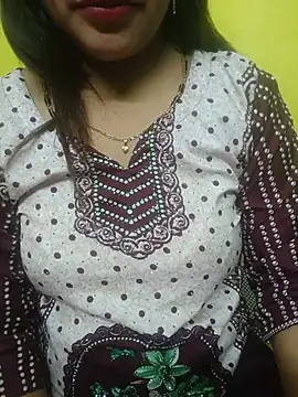 Sexyranibhabhi online show from May 14, 2026, 2:24 pm