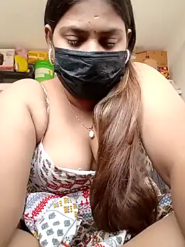 Hotmilfxox online show from January 27, 2025, 7:56 am