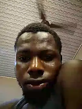 stephbig777 online show from December 21, 2025, 7:10 pm