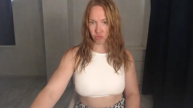 Snapshot of Magic_Mary_ass chatting on June 25, 2026, 1:26 pm Magic Mary ass online show from June 25, 2026, 1:26 pm