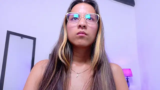 Snapshot of Skinny_hottie18 chatting on February 6, 2025, 4:47 pm Skinny hottie18 online show from February 6, 2025, 4:47 pm