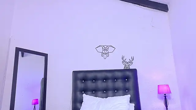 Snapshot of Skinny_hottie18 chatting on February 22, 2025, 4:51 pm Skinny hottie18 online show from February 22, 2025, 4:51 pm