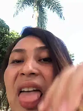 Snapshot of dulce_santamaria chatting on December 15, 2024, 5:31 pm dulce santamaria online show from December 15, 2024, 5:31 pm