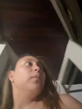 Snapshot of dulce_santamaria chatting on March 11, 2025, 11:37 pm dulce santamaria online show from March 11, 2025, 11:37 pm