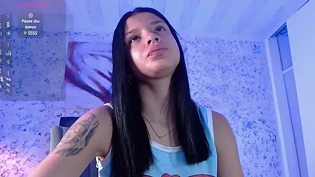 Snapshot of Zoee_babygirl chatting on February 8, 2025, 1:54 pm Zoee babygirl online show from February 8, 2025, 1:54 pm