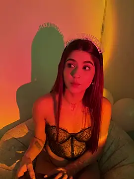 Snapshot of AnnyCherry_ chatting on January 24, 2025, 2:07 am AnnyCherry  online show from January 24, 2025, 2:07 am