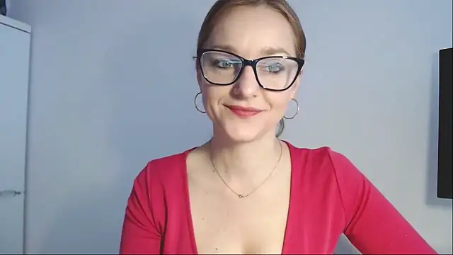 AliciaDesire online show from March 6, 2026, 7:05 am