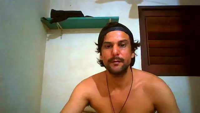 Snapshot of couplemilk chatting on June 22, 2026, 8:39 pm couplemilk online show from June 22, 2026, 8:39 pm