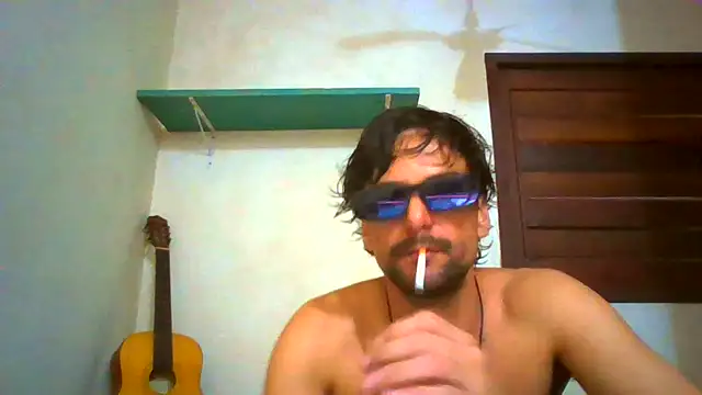 Snapshot of couplemilk chatting on July 7, 2026, 7:40 pm couplemilk online show from July 7, 2026, 7:40 pm