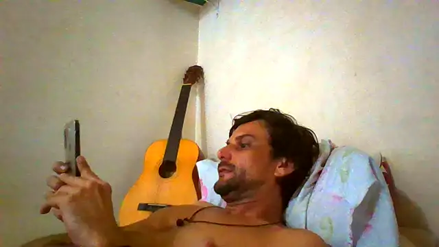 Snapshot of couplemilk chatting on July 13, 2026, 8:50 am couplemilk online show from July 13, 2026, 8:50 am
