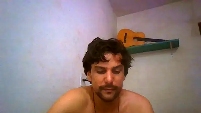 Snapshot of couplemilk chatting on July 16, 2026, 5:52 pm couplemilk online show from July 16, 2026, 5:52 pm