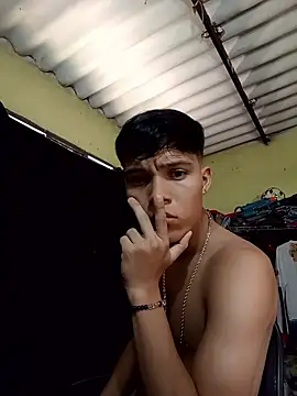 Snapshot of Brallitan225 chatting on November 12, 2025, 5:46 pm Brallitan225 online show from November 12, 2025, 5:46 pm