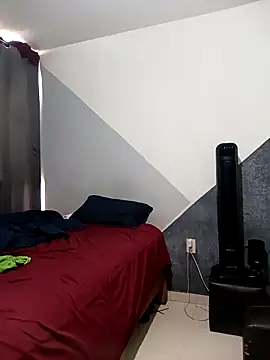 Cuessy online show from October 25, 2025, 4:46 pm