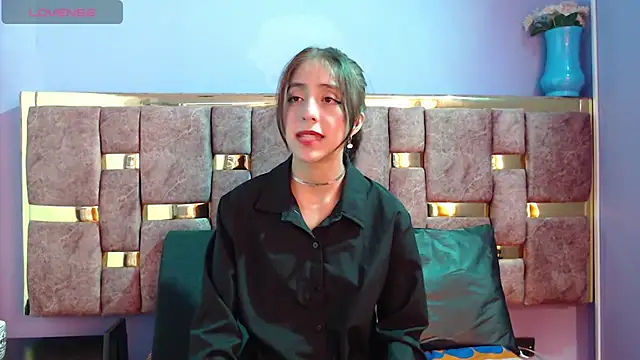 Snapshot of ling_ling24 chatting on March 5, 2025, 9:49 am ling ling24 online show from March 5, 2025, 9:49 am